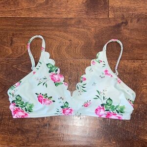 Floral Scalloped swimtop